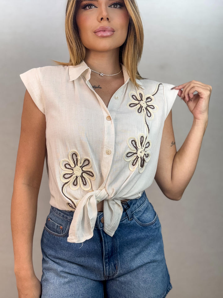 Blusa Bordado Flor 8149. (2-H)