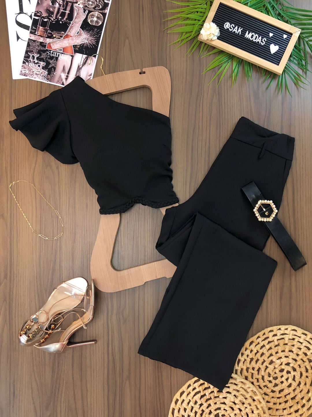 Conj. Cropped Detalhe Trançado e Calça Pantalona 0783