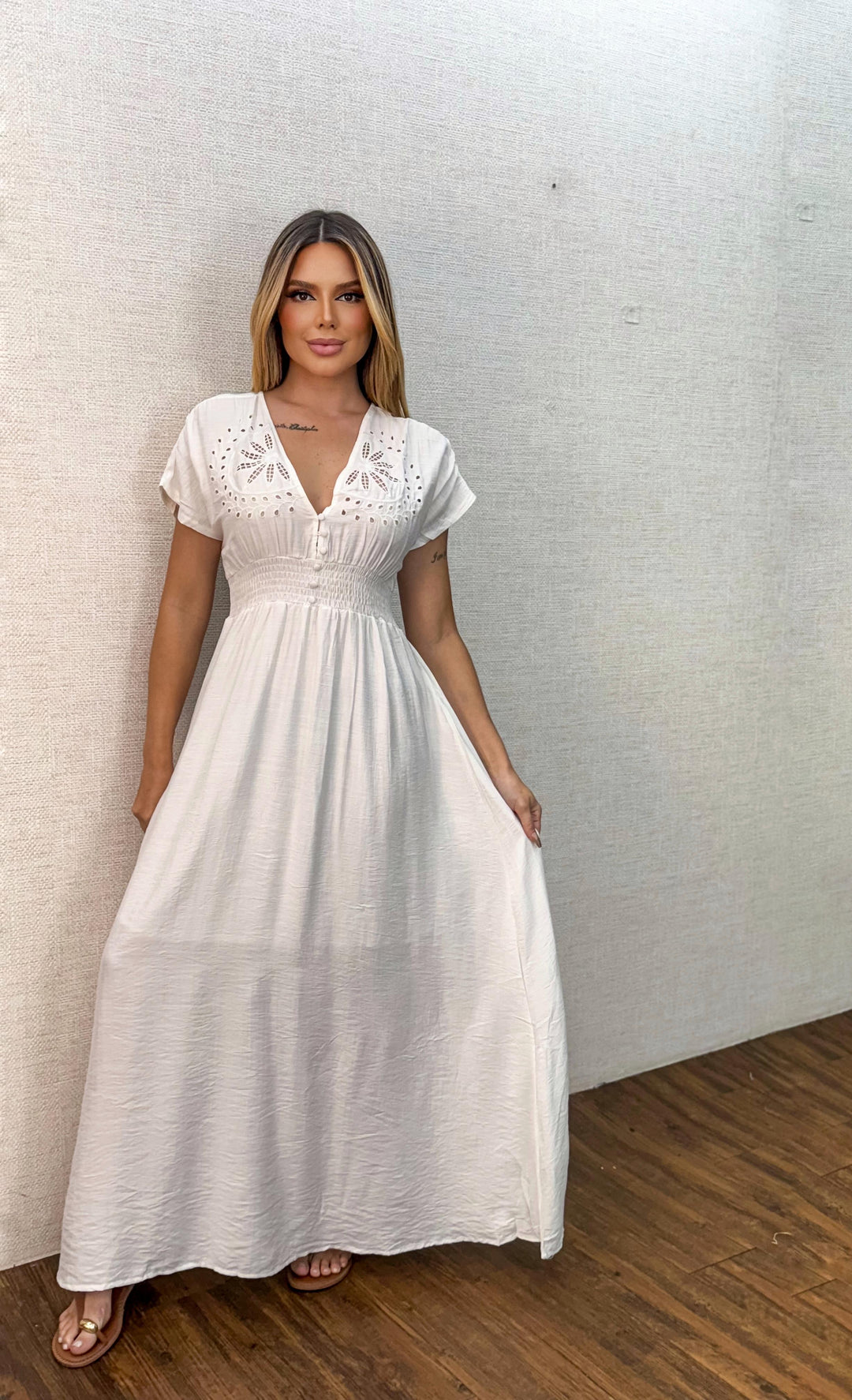 Vestido Detalhe Gola 92542