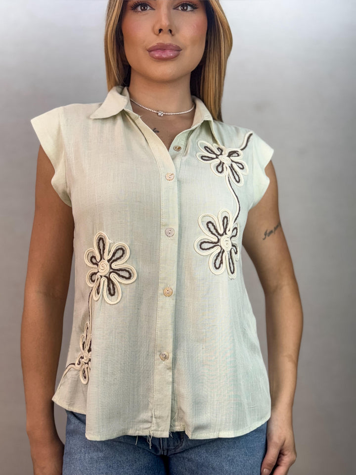 Blusa Bordado Flor 8149. (2-H)