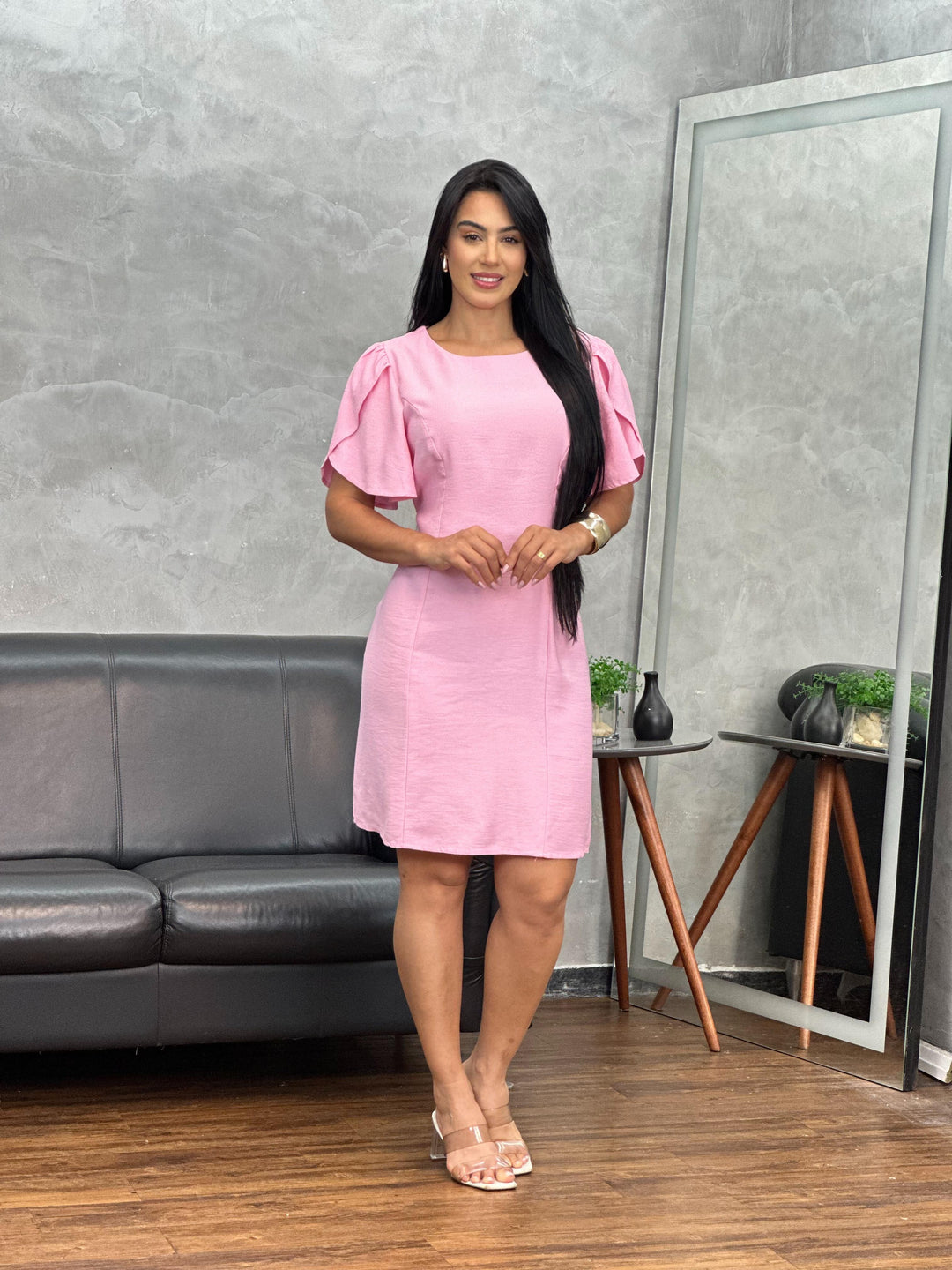 Vestido Curto Detalhe Manga X026 (3D)