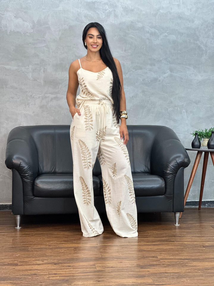 Calça Bordada Folhagem 23082. (4-H)