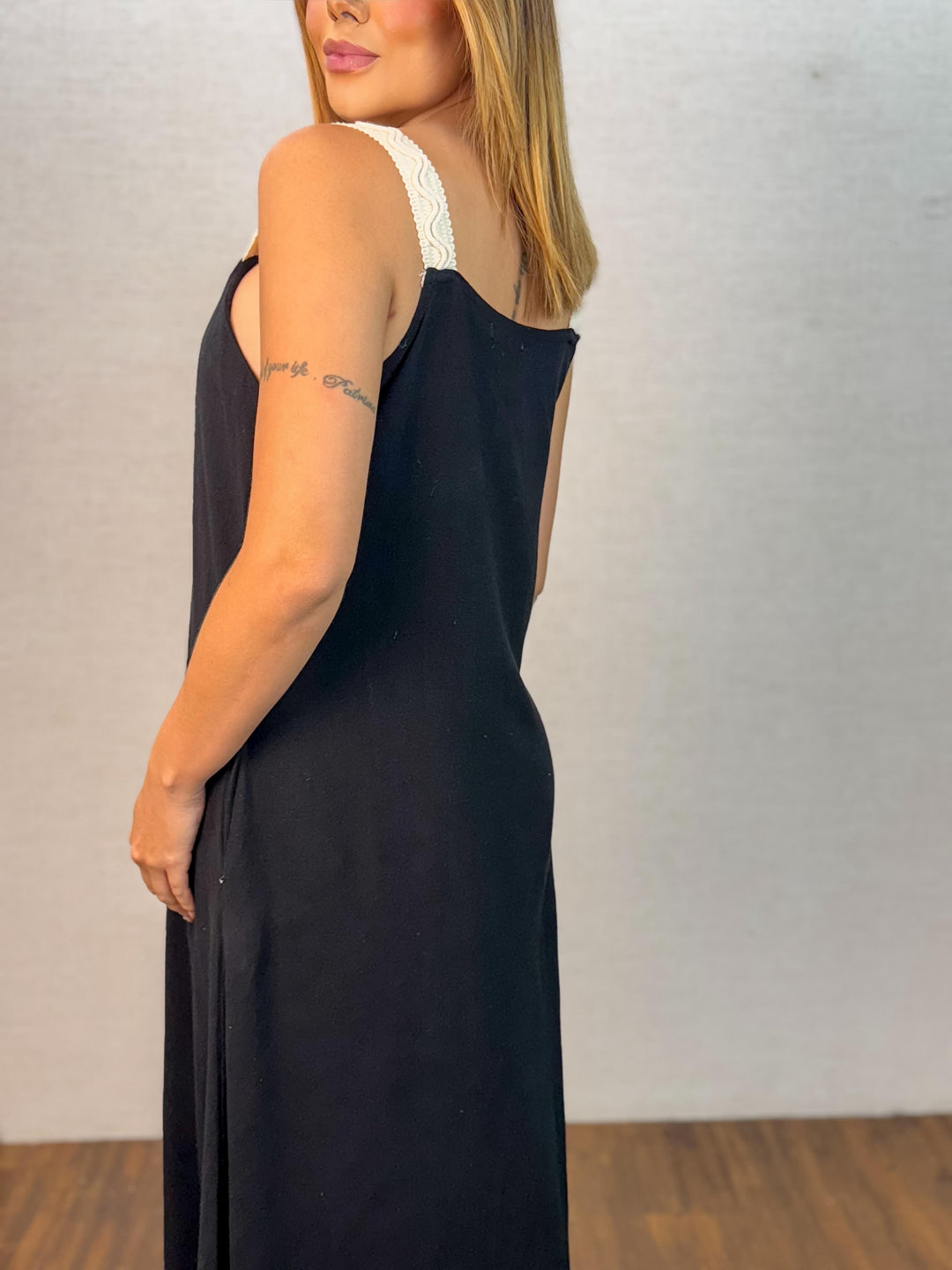 Vestido Longo Alça Bordada 1193. (3-F)