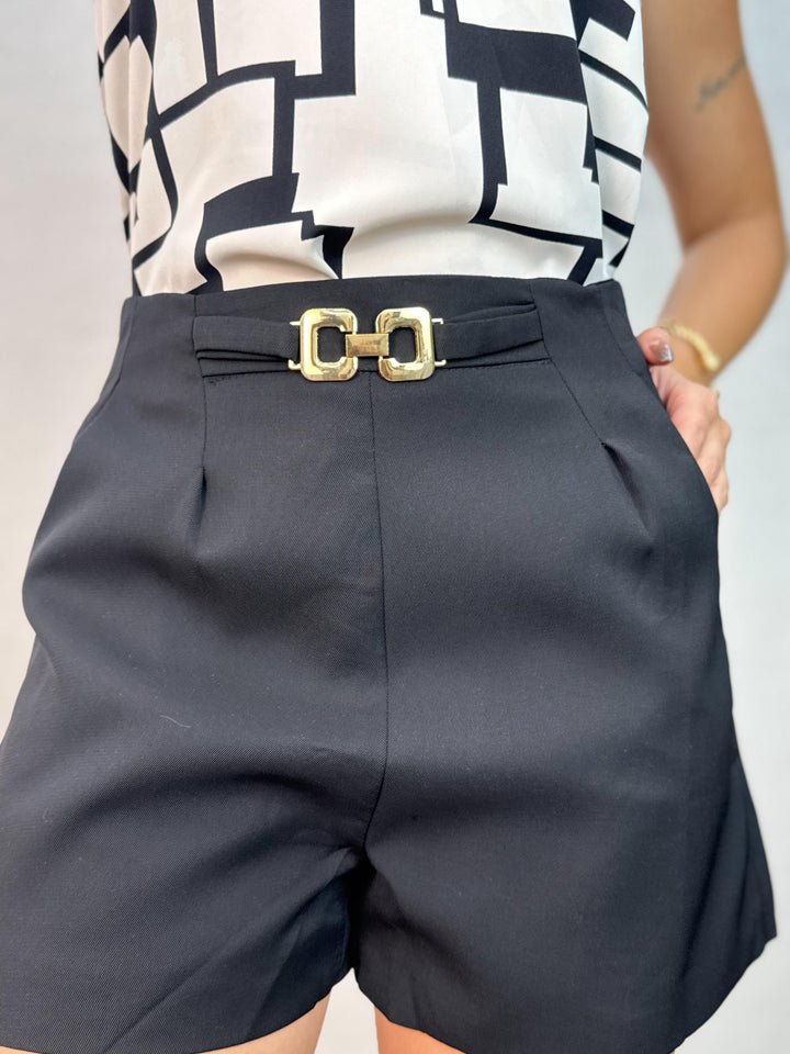 Short Social Fivela 3088. (6-H)