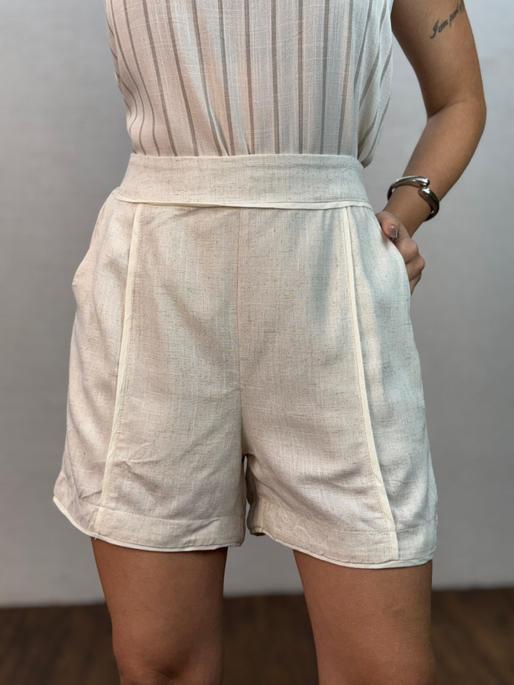 Short Linho Nervura 990166. (6-J)