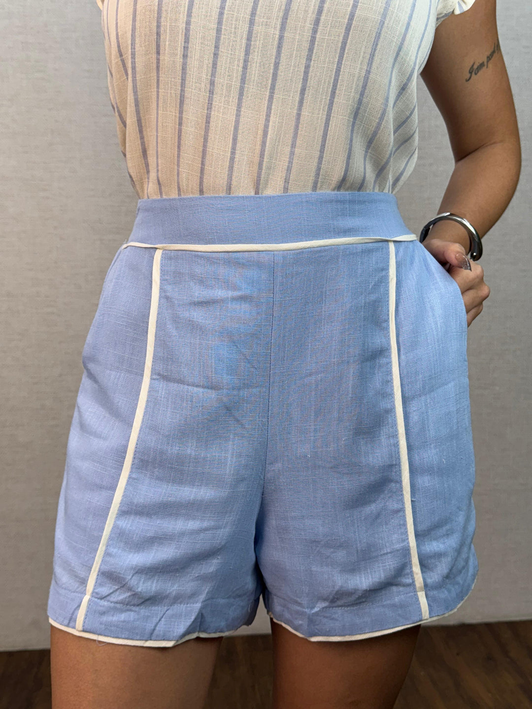 Short Linho Nervura 990166. (6-J)