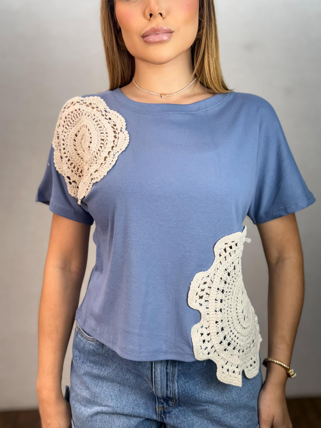 Blusa Detalhe Crochê 1143. (2-D)