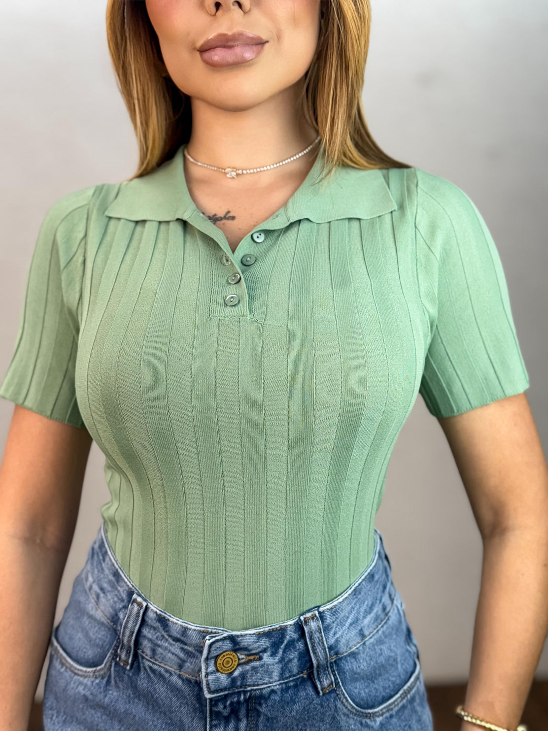 Blusa Polo Detalhe Relevo 0261. (2-F)