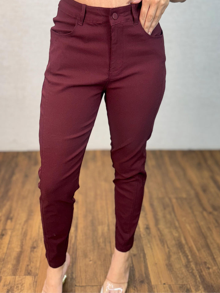 Calça Sarja Recorte Lateral 5233. (4-E)