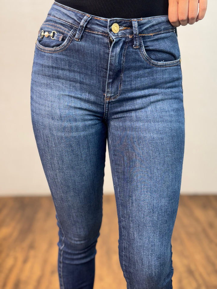 Calça Jeans Skinny Detalhe Bolso 24762. (4-G)
