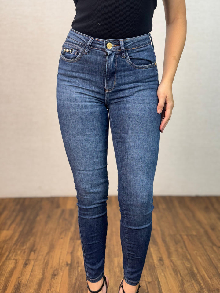 Calça Jeans Skinny Detalhe Bolso 24762. (4-G)