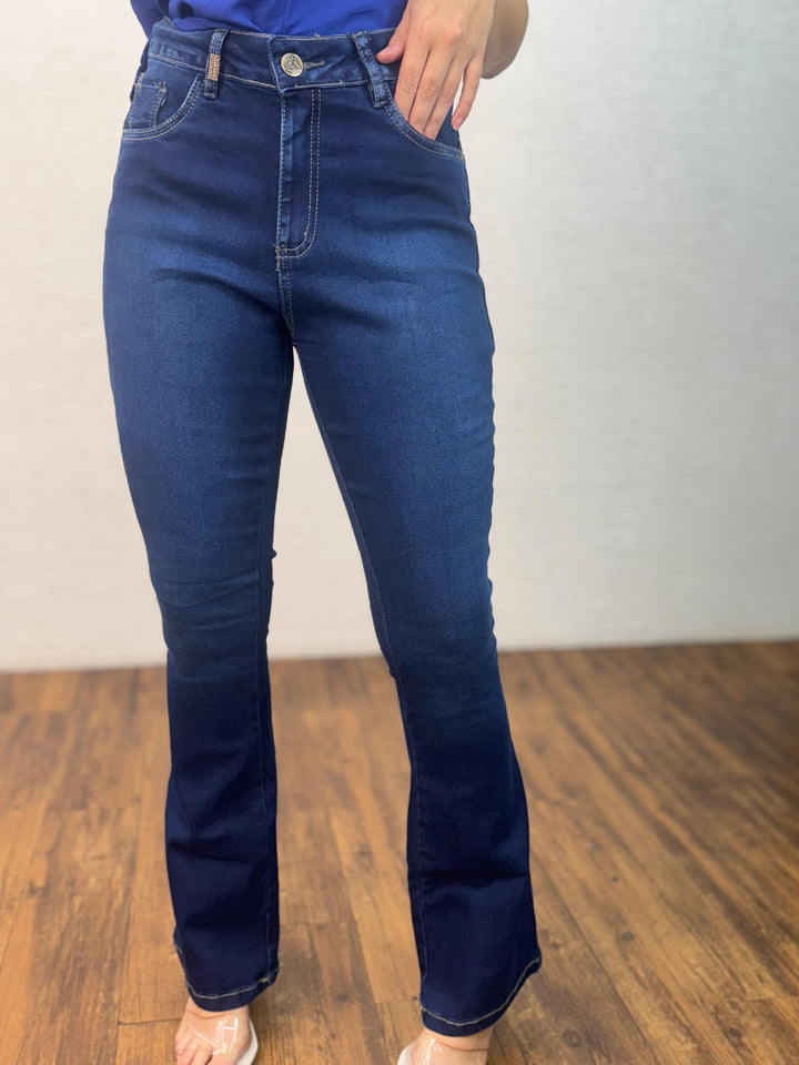 Calça Jeans Flare 7923/1005. (4-I)