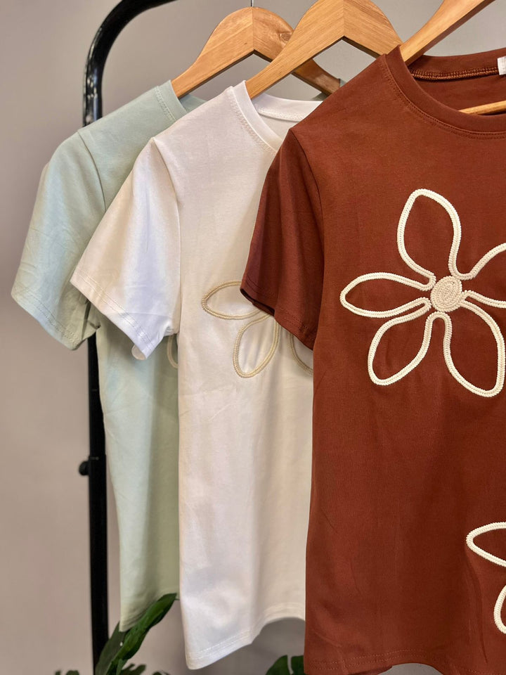 Blusa Bordada Lírio 1013  ( 1-B )