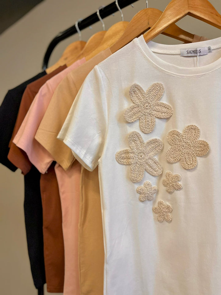 Blusa Bordado Crochê Lateral 1012  ( 1-C )