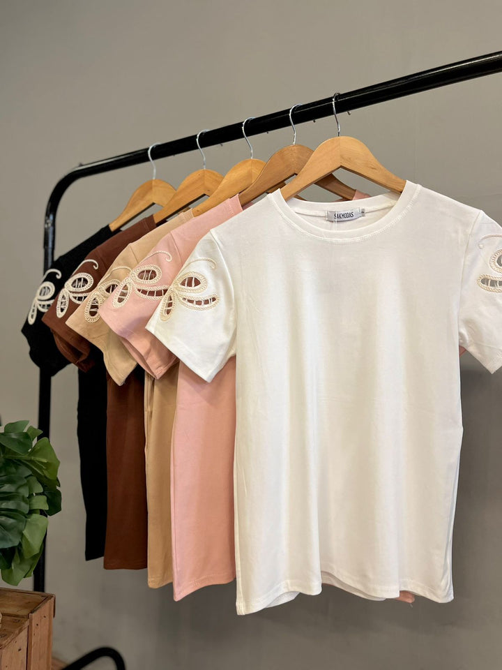 Blusa Manga Bordada Borboleta 1003  ( 1-C )