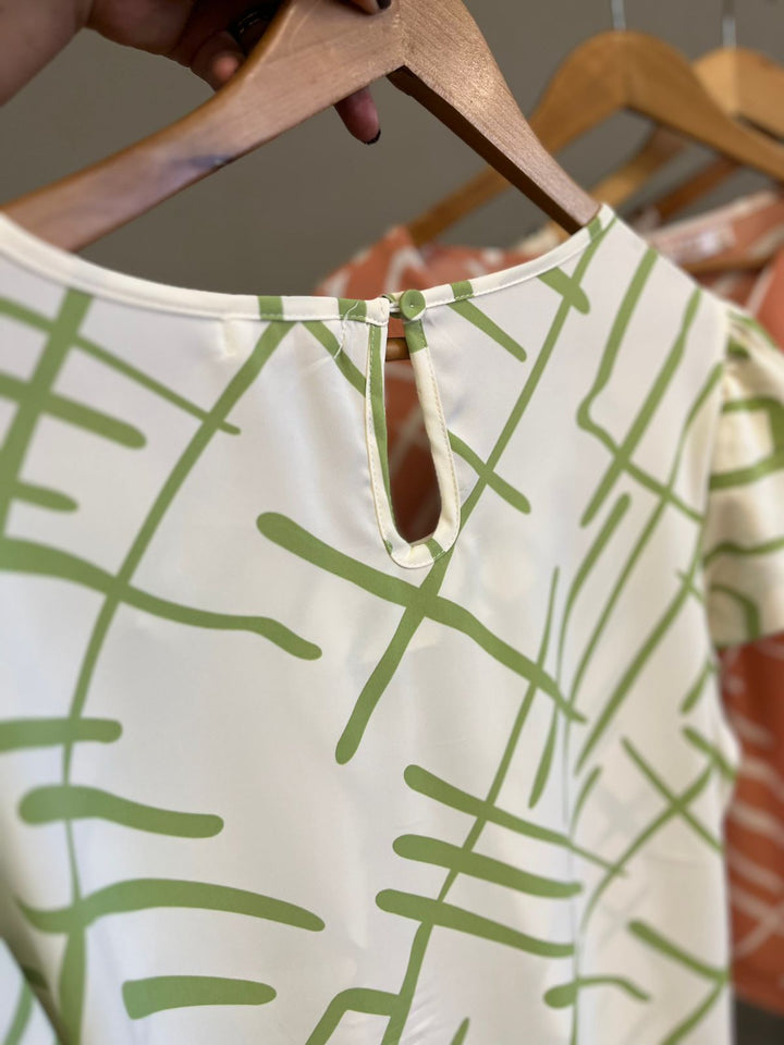 Blusa Frizo Plus 99267 (1A)