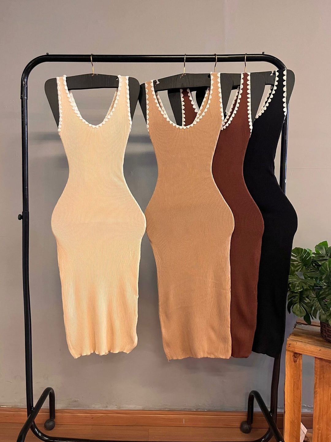 Vestido Modal Decote V X73     3(A)